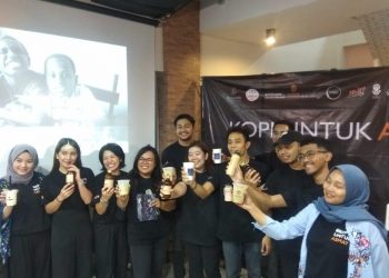 Beatrice Mertadiwangsa saat menggelar konferensi pers