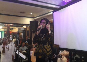 Dian Piesesha foto Cakraline.com