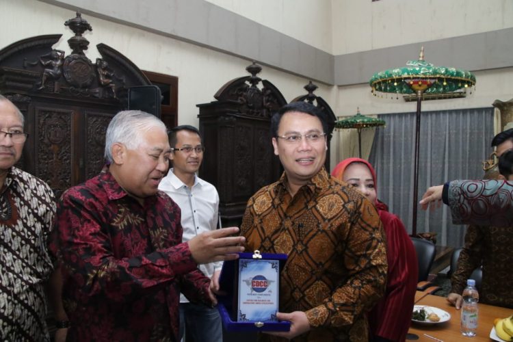 Ketua-CDCC-Prof-Din-Syamsuddin-dan-Wakil-Ketua-MPR-DR-Ahmad-Basarah.-Ist