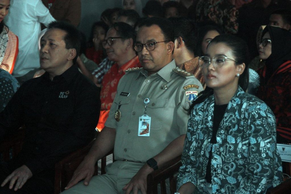 Marcella Zalianty dampingi Gubernur Anies Baswedan dan Kepala Bekraf Triawan Mnaf