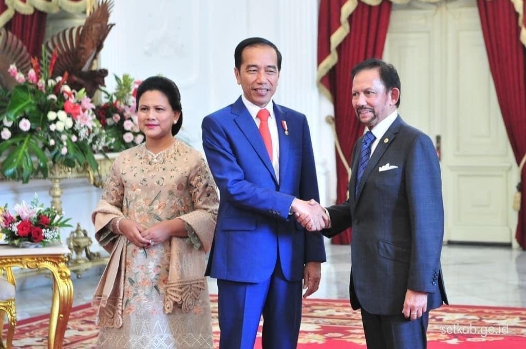 Presiden Joko Widodo dan Ibu Negara saat menerima kunjungan Sultan Hassanah Bolkiah dari Brunai foto its