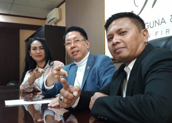 Bantah tuduhan suami, Ratu Meta berlian ini mahar pernikahan