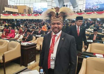 Senator-asal-Papua-Barat-Dr-Filep-Wamafma-SH-M-Hum