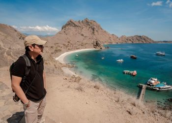 Menparekraf-Wishnutama-Kusubandio-di-Kawasan-Mandalika-foto-Ist