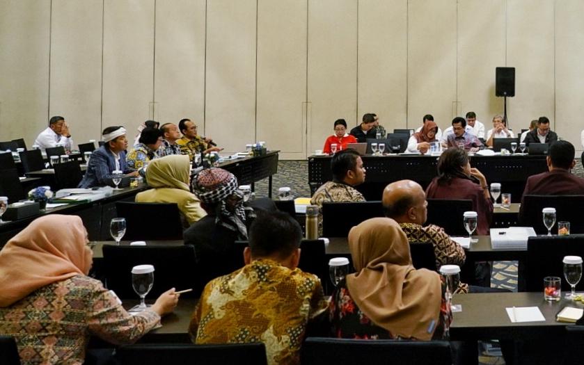 Fokus-Group-Discussion-FGD-Omnibus-Lawa-Bidag-LHK-DPR-bersama-Kementerian-terkait-KLHK-Pereknomian-dan-para-pakar-ahli-pendukung-KLHK-di-Jakarta-Rabu-26-2-2020.-Ist