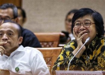Menteri-LHK-Siti-Nurbaya-bersama-Sekjen-KLHK-Bambang-Hendroyono.-Ist