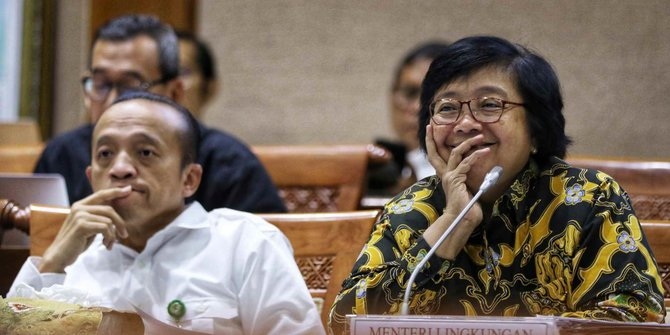 Menteri-LHK-Siti-Nurbaya-bersama-Sekjen-KLHK-Bambang-Hendroyono.-Ist