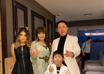 Henry-Indraguna-bersama-keluarga-foto-Ist