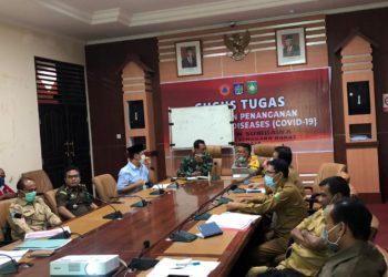 Komandan-Kodim-1607-Sumbawa-Letnan-Kolonel-Inf-Samsul-Huda-SE.-M.Sc_.-efektifkan-Posko-penanganan-dan-pencegahan-penyebaran-Covid-19-di-Kabupaten-Sumbawa.-foto-Ist.