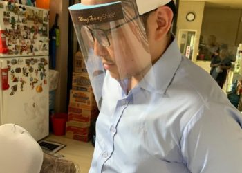 Stephen-Wongso-kembangkan-kreatitas-produksi-pelindung-wajah-corona-dan-alat-pelindung-diri-foto-ist