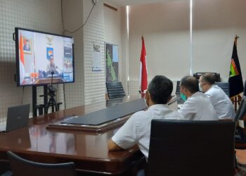 Rakor-Virtual-Mendagri-pelaksanaan-Pilkada-serentak-harus-mengikuti-standar-protokol-kesehatan-seperti-pakai-masker-sarung-tangan-dan-jaga-jarak-foto-Ist