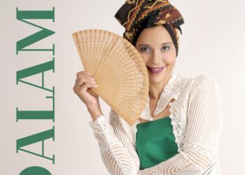 Semangat-dan-kreativitas-Ayu-Azhari-ditangah-pandemi-virus-corona-tak-boleh-mati.-foto-Ist