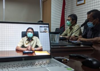 Gubernur-Sumbar-Irwan-Prayitno-bersama-dr.-Andani-Eka-Putra-foto-Ist.