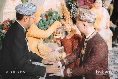 Nikita-Willy-cium-tangan-ibunda-Yora-foto-Ist