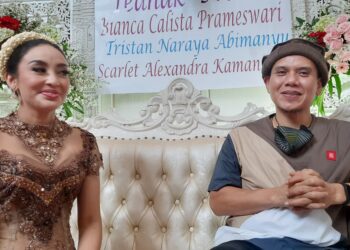 Monica-Soraya-gandeng-Fadli-PADI.-foto-Cakraline.com