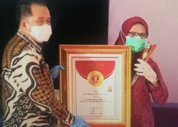 Hattrick-Sumbar-Raih-Penghargaan-Provinsi-Sangat-Inovatif-foto-Ist