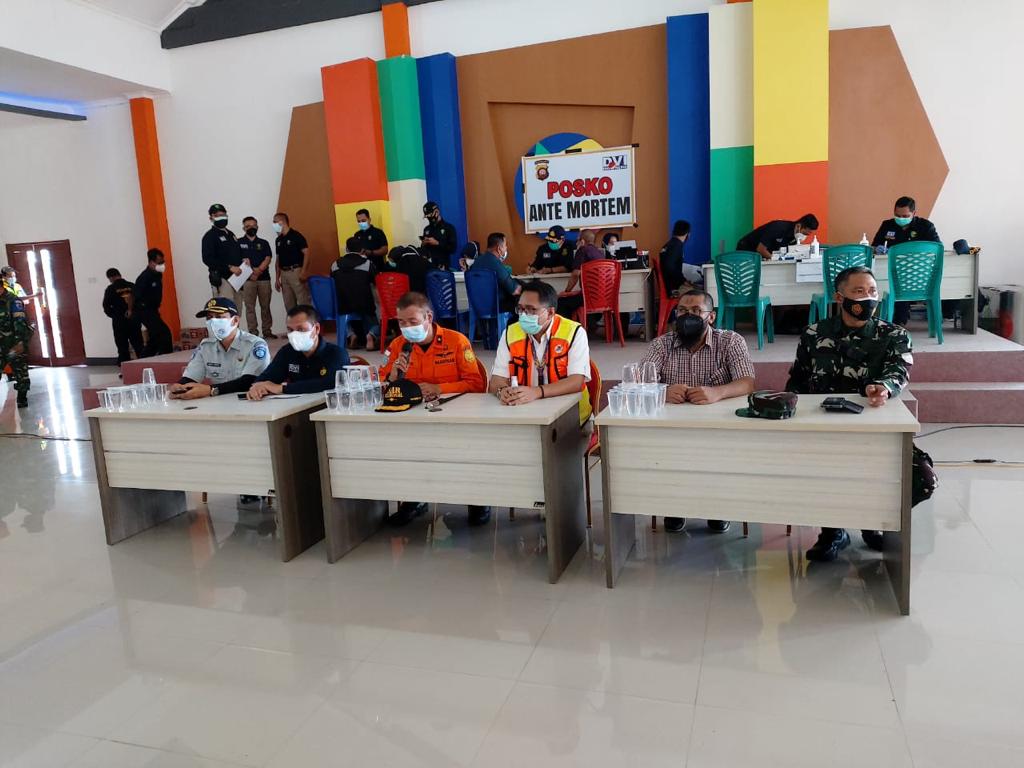 Satgas-Udara-Penanganan-COVID-19-juga-bersiap-di-Posko-Crisis-Center-Terminal-2D.-foto-Ist