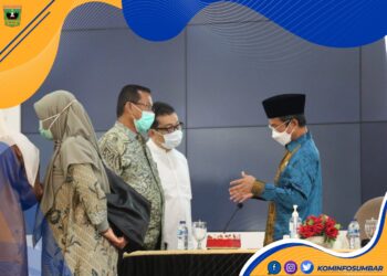 Hamdani-gelar-pertemuan-dengan-pejabat-tinggi-pratama-Provinsi-Sumbar-di-Auditorium-Gubernuran