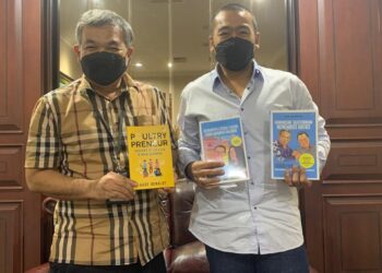 Pak-Aqua-Bersama-Buya-Mahyeldi-kami-insya-Allah-melakukan-yang-terbaik-untuk-memajukan-Sumbar-foto-Ist