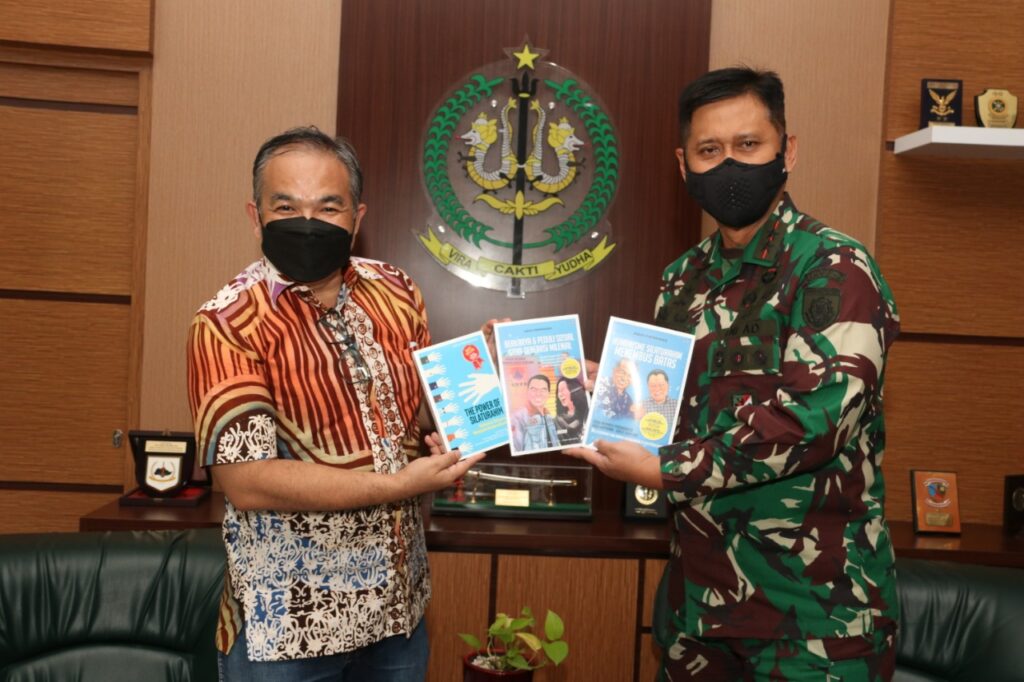 Pangdivif-2-Vira-Cakti-Yudha-Kostrad-Apresiasi-Konsistensi-Dr-Aqua-Dwipayana-Laksanakan-Silaturahim-foto-Ist.