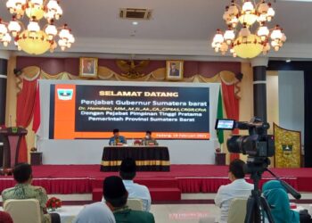 Pj-Gubernur-Sumbar-Hamdani-Fokus-Penanganan-Covid-19