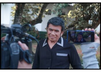 Rhoma-Irama-kaget-Ridho-bisa-kena-lagi.-Foto-instagram-rhoma_official