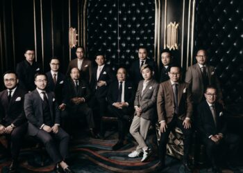 Wang-Hang-Tailor-bersama-generasi-ke-tiga-dan-empat-foto-Ist