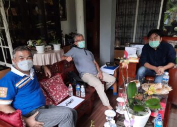 Pakar-Komunikasi-n-Motivator-Nasional-Dr-Aqua-Dwipayana-wartawan-senior-Nurcholis-MA-Basyari-dan-CEO-Wardah-Salman-Subakat.