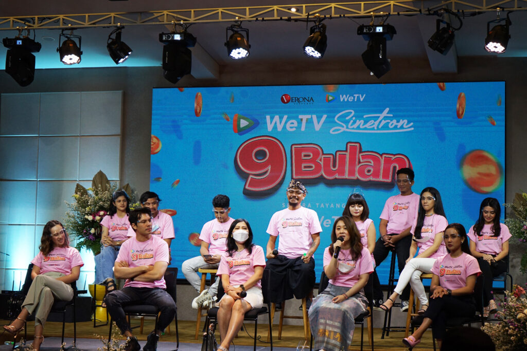 Lesley-Simpson-Country-Manager-WeTV-dan-iflix-Indonesia-dan-Titin-Suryani-Verona-Picture-foto-Ist