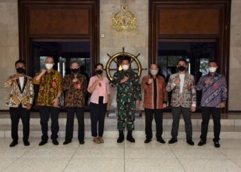 Kasal-Laksamana-TNI-Yudo-Margono-S.E.-M.M-Terima-Audiensi-Perusahaan-Film-Instream-foto-Dispen