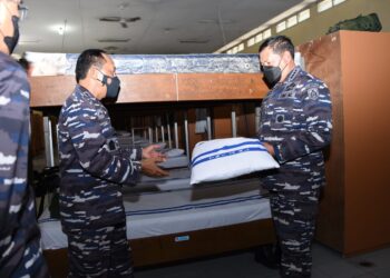 Kepala-Staf-Angkatan-Laut-Kasal-Laksamana-TNI-Yudo-Margono-S.E.-M.M-bersama-Dankodiklatal-Laksmana-Madya-TNI-Nurhidayat-foto-Ist