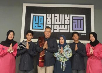 Cucun-Mansyur-bersama-keluarga-tercinta-foto-Ist