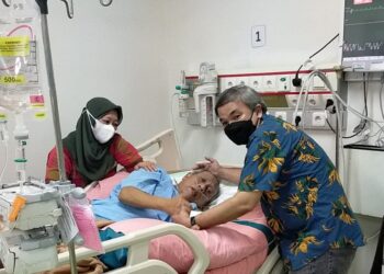 Dr-Aqua-besuk-Cak-Fu-foto-Ist