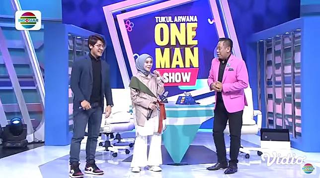 Persahabatan-Tukul-Arwana-Lesti-Kejora-Rizky-Billar.-One-Man-show