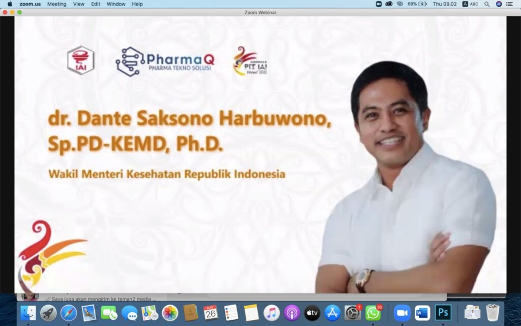 Wamenkes-dr-Dante-di-Rakernas-dan-PIT-Ikatan-Apotker-Indonesia-Digitalaisasi-Pelayanan-Kefarmasian-Tak-Terhindarkan-foto-humas
