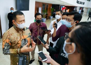 Bamsoet-menjadi-pembicara-utama-FGD-kegiatan-digelar-di-Media-Center-Lobby-Gedung-Nusantara-III-Komplek-Gedung-MPR-DPR-DPD-Senayan-fto-Ist