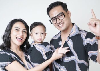 Febri-Ardiansya-bersama-Vannessa-Angel-Gala-Sky-Ardiansayah-foto-InstagramVannesaAngel.