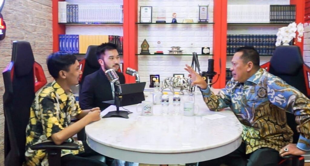 Bamsoet-bersama-Ghazali-Everyday-dan-juga-Rudi-Salim-foto-Ist