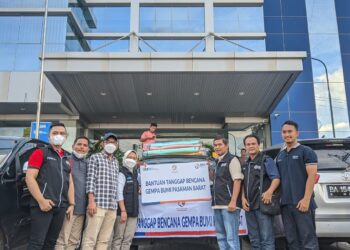 BRI-Regional-SME-Head-BRI-RO-Padang-berdama-Tim-Elang-serahkan-bantuan-tahap-2-di-Pasaman-foto-Ist