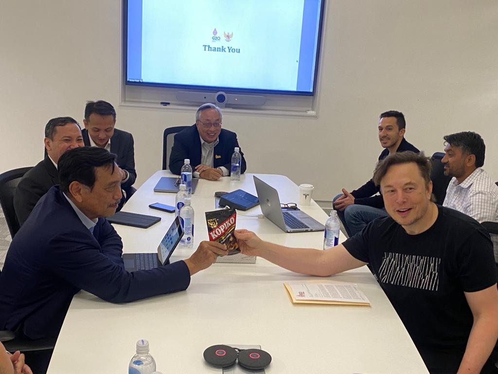 Menko-Mavers-Luhut-Binsar-Panjaitan-saat-bertemu-Elon-Musk-foto-Ist