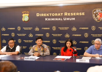 Nirina-Zubir-saat-mengelar-jumpa-pers-bersama-Kabid-Humas-Polda-Metro-Jaya-Kombes-Pol-Endra-Zulpan-foto-Ist