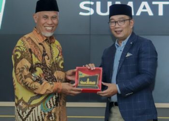 Gubernur-Jawa-Barat-Ridwan-Kamil-mengajak-Gubernur-Sumatera-Barat-kerja-sama-meningkatkan-perdagangan-ft-Ist