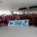 Dr-Aqua-Dwipayana-didampingi-istri-Retni-Setiasih-dan-putra-bungsu-Savero-Karamiveta-melepas-Jamag-Umroh-Pos-4-ke-tanah-suci-akhir-Oktober-2022