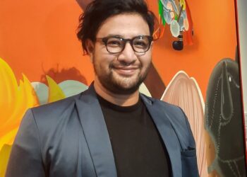 Ammar-Zoni-bahagia-kembali-berkumpul-bersama-keluarga.-ft-Cakralinecom