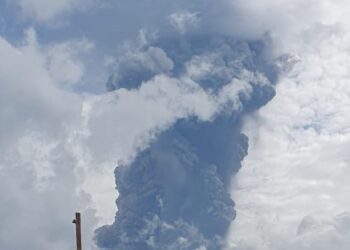 Gunung-Marapi-Sumbar-saat-erupsi-3-Desember-2023