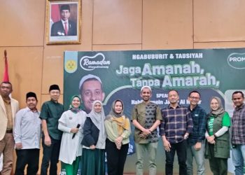 Irwan-Wijaya-General-Manajer-Marketing-Kalbe-Consumer-Health-bersama-nara-sumber-Promag-tanpa-Dramaag-ft-Is