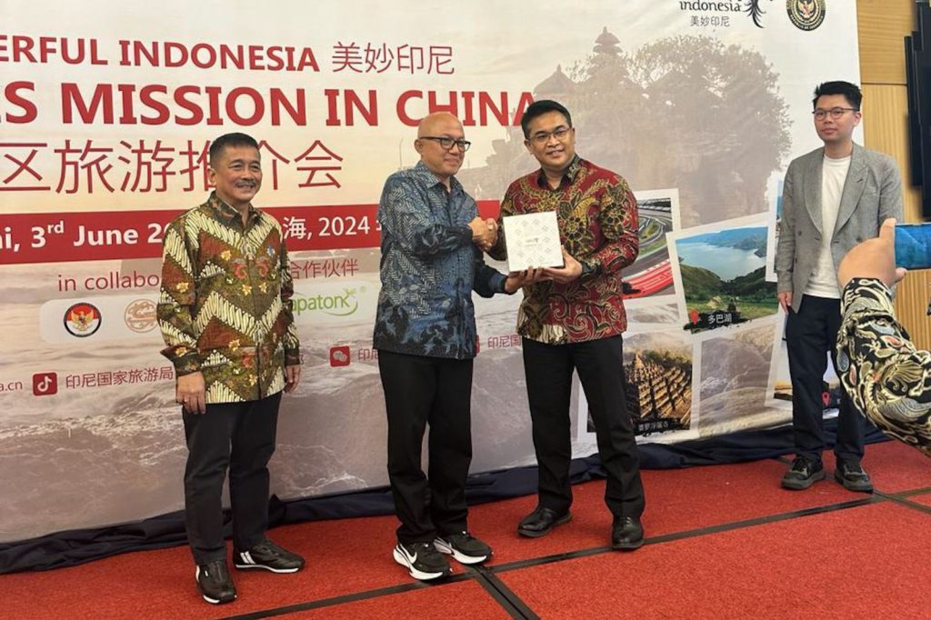 Kemenparekraf-menyelenggarakan-misi-penjualan-di-Tiongkok-dengan-mengandeng-PT-Kereta-Api-Parawisata-sebagai-official-partnert-Beijing-kamis-6-6-2024