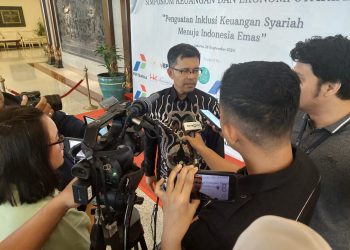 Kepala-Pasar-Modal-Syariah-BEI-Irwan-Abdullah-dalam-forum-Simposium-Keuangan-dan-Ekonomi-Syariah-yang-diselenggarakan-Forum-Jurnalis-Wakaf-dan-Zakat-Indonesia-Forjukafi.