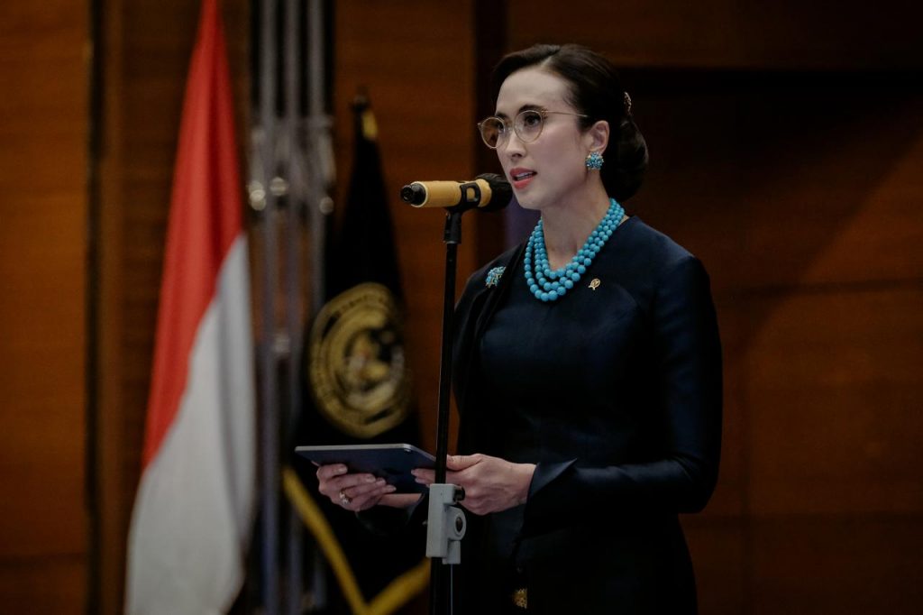 Menpar-Widiyanti-Putri-Wardhana-srahkan-terima-tugas-di-gedung-Soesilo-Soedirman-Gedung-Sapta-Peson-Jakarta