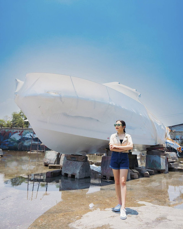 Prilly-Latuconsina-beli-Kapal-Yacht-foto-Inst@prillylatuconsina96